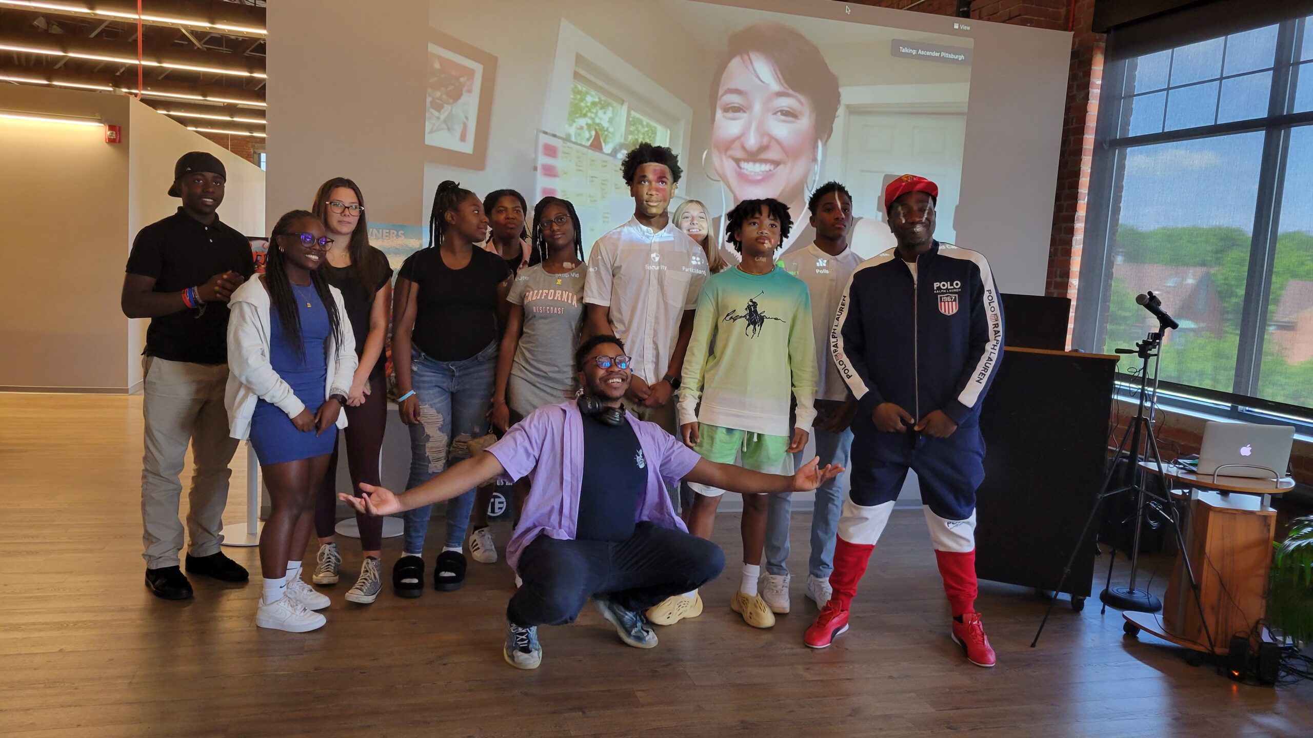 Crossroads High School Students at Ascender Gallery-20220720_112549